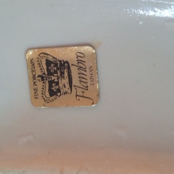 Vintage flambeo fine Porcelain Statues - Farm Life Taiwan - Picture 4 of 4